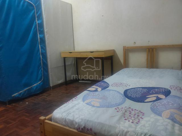 Bilik Sewa Kg Baru (share) 1