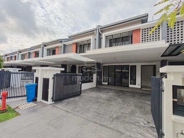 Double Storey Intermediate Terrace Elmina Green 3 @ Elmina West 1