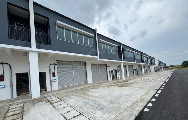 Vervo City - 1.5 Storey Terrace Factory For Rent 1