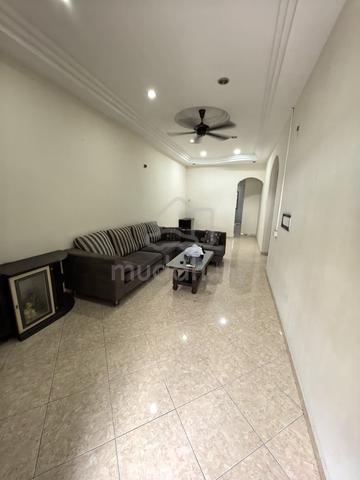 Bukit Indah Single Storey Terrace For Rent 1