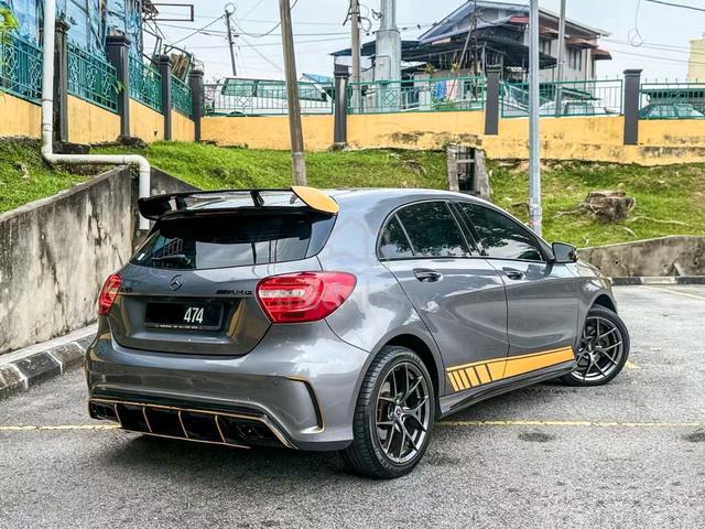 Mercedes Benz A180 1.6 AMG B/Kit A45 W176 F/Ekzos - 2