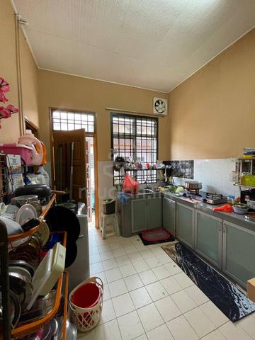 Nusa Bestari 1 Storey Unit Fulyy Renovat , Near Bukit Indah & Shoplot 4