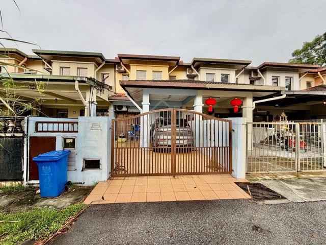Facing Open Double Storey House Kemuning Grenville Sekseyn 32 S. Alam 1