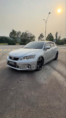 2011 Lexus CT200 1.8 H (HYBRID) (A) - 2