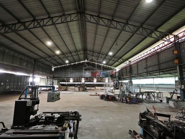 Warehouse Factory With Bungalow Penaga Kepala Batas Butterworth 1