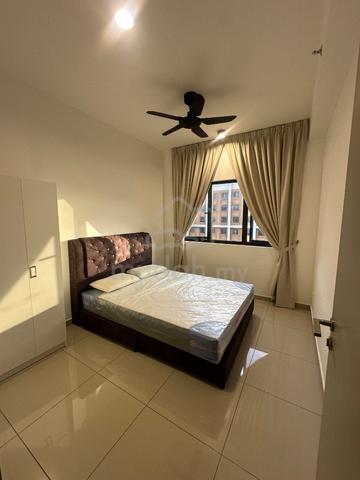 Female unit 📍Damansara Perdana | 5 Mins to The Curve & 1 Utama 1