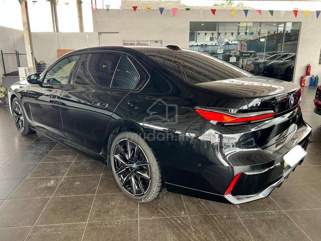 2023 Bmw I7 3k milage Under warraty 2030 - 3
