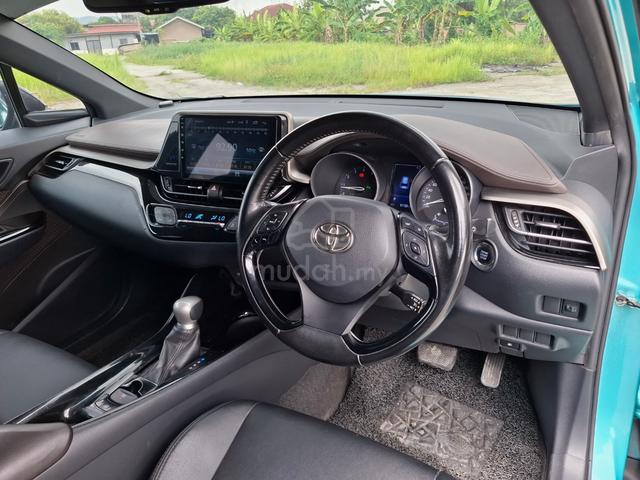 2019 Toyota C-HR 1.8 (A) loan kedai - 5