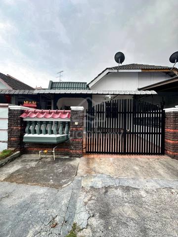 Jalan Kemuliaan,Taman Universiti,Skudai,Single Storey Terrace 1