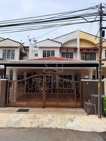 Double Storey Terrace House with full extended 1