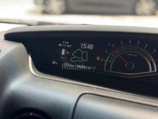 2022 Honda N BOX 0.7 CUSTOM L TURBO (A) - 5