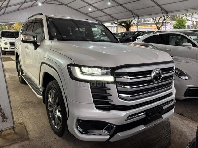 2024 Land CRUISER 3.4 ZX FULLY LOADED BLACK INT - 4