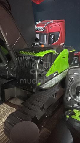 HUINA SCANIA 770s + HUINA EXCAVATOR SERVO - photo 4 of 4