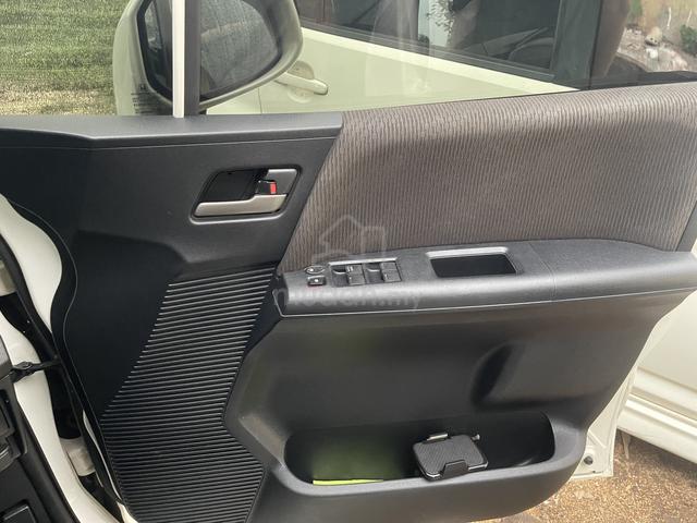 2012 Honda FREED 1.5 E (A) TYPE E - 4
