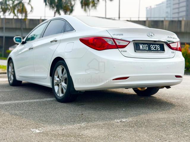 Hyundai SONATA 2.0 GLS SUNROOF OTO PILOT SEST - 3