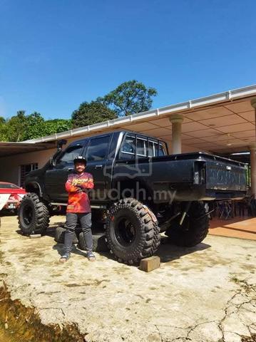 1995 Toyota HILUX LN 65 2.5 SINGLECAB 5 SPEED (M) - 4