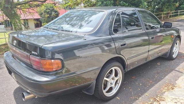 Toyota Camry (A) Loan Kedai Blacklist Lady Tip Top - 2