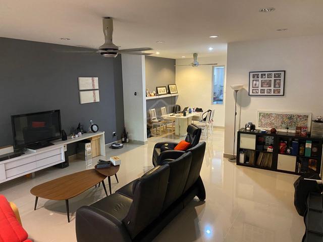 2sty terrace Lagoon Homes @Kota Kemuning nicely renovated 1