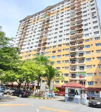 Laksamana Puri Condominium 1