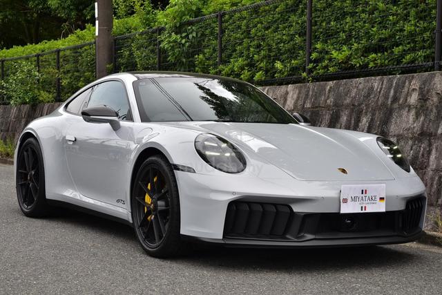 2025 Porsche 911 3.6 CARRERA GTS PCCB High Spec - 1