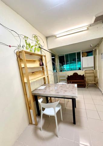 Georgetown Shop lot for Rent 1