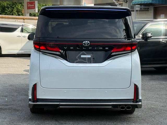 Black Interor 2023 Toyota VELLFIRE 2.4 Z PREMIER(A - 4