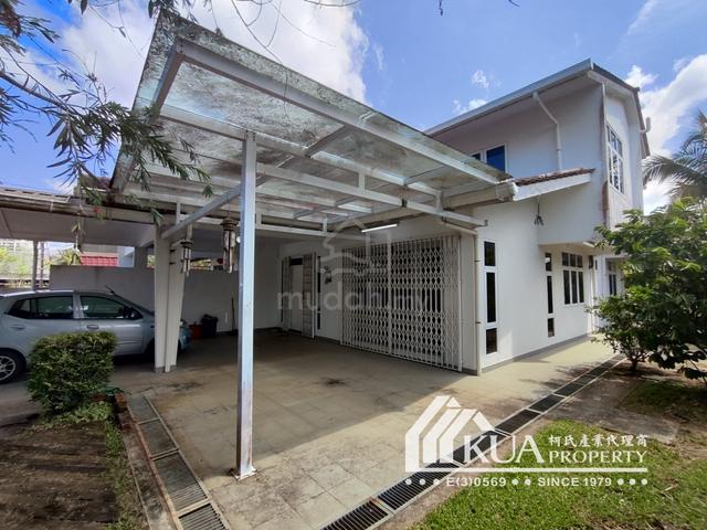 One & half storey semi detached for sale 1