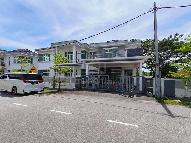 FREEHOLD 7000 Sqft Banglo di Pasir Emas Klebang Kota Laksamana Melaka 1