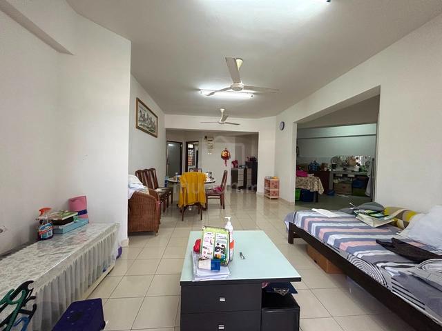 Kondominium Tanjung Puteri 1