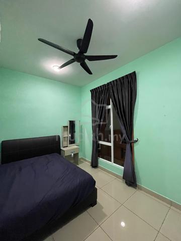M condo room rental 4
