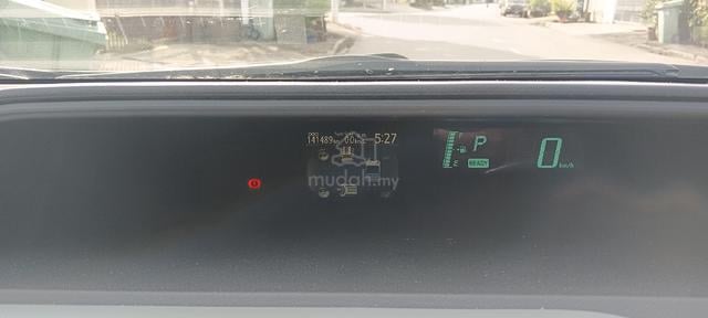 2012 Toyota PRIUS C 1.5 (HYBRID) NHP10R (A) - 5