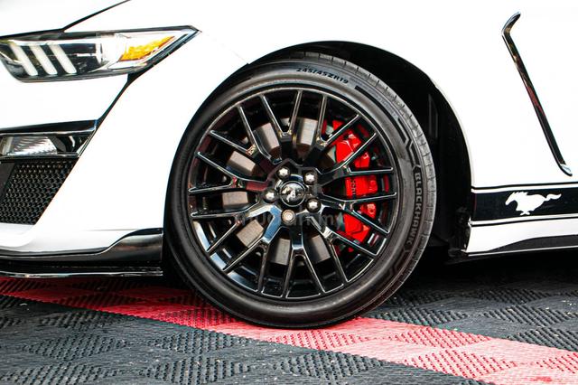 2017 Ford MUSTANG 5.0 Shelby F/Ekzos CarbonFiber - 3