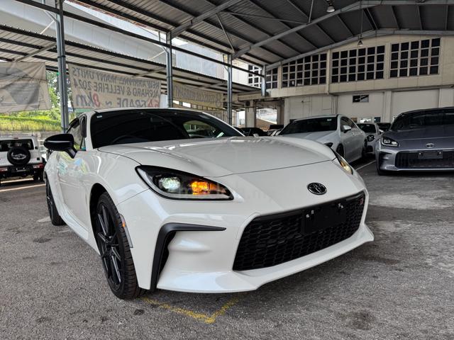 Toyota GR86 2.4 RZ 6A 2K KM LIKE NEW 2024 UNREG JP - 4
