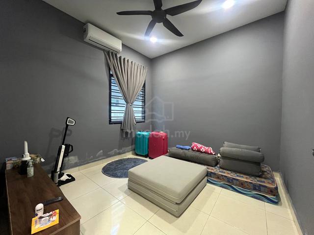 Fully Furnished 2 Storey Cluster House for Sale @ Tmn Scientex Kulai 2 2