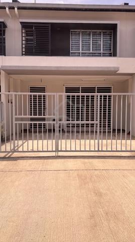 Pagoh house For Rent 1