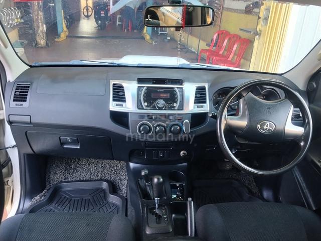 2014 Toyota HILUX 2.5 G VNT MY05 KUN25R UPDATE (A) - 4