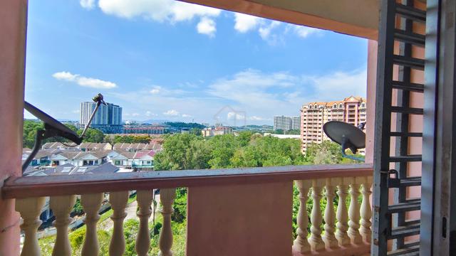 Taman Anggerik Villa 1