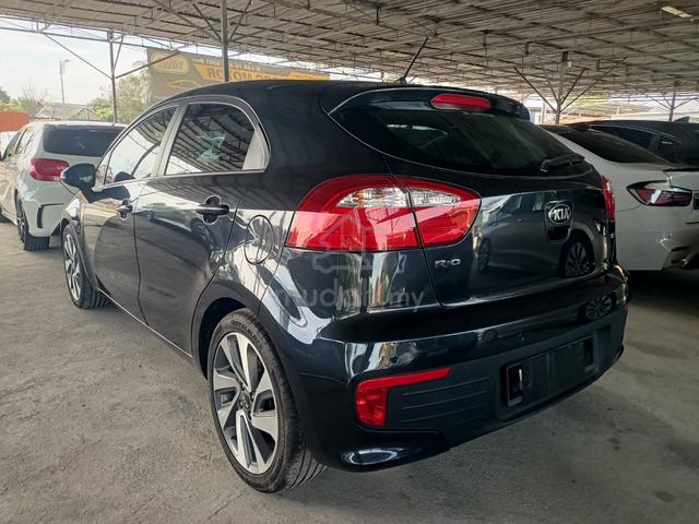 2015 Kia RIO 1.4 UB (A) - 4