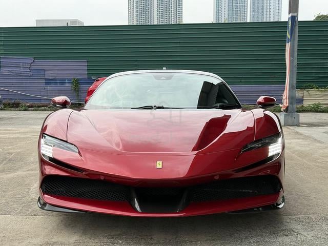 2021 Ferrari SF90 STRADALE 3.9 (A) HIGH SPEC UK UN - 2