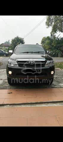 2005 Toyota Fortuner 2.7 Petrol - 1