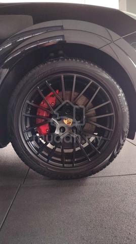 2022 Porsche CAYENNE 4.0 GTS V8 (A) - 3