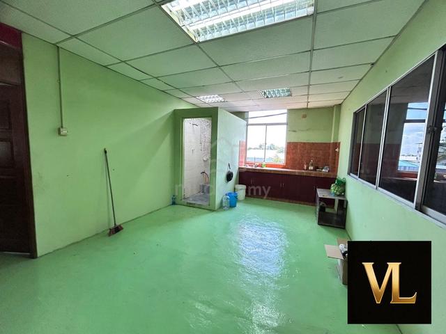 15600sqft Kawasan Perindustrian Pengkalan Rent Detached Factory Lahat 1