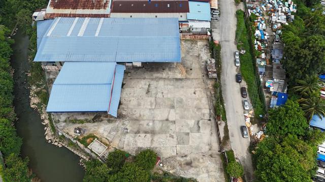 Perindustrian Land Rent at Simpang Balak Cheras, Balakong highway 🌟 1