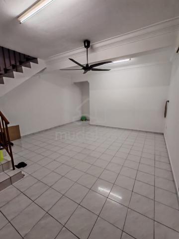2-Storey Terrace House/ Pulai Indah/ Gelang Patah/ Tuas/ Data Central 1
