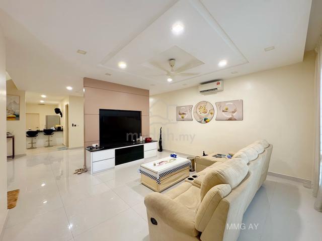 FOR SALE Setia Alam 2 Storey House fully renovated and furnished 1