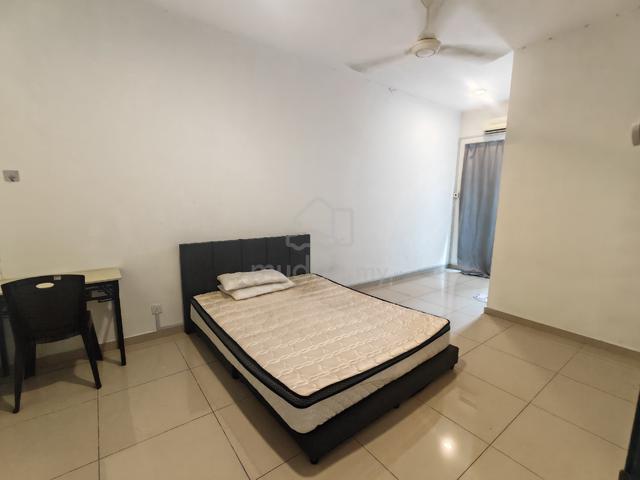 ROOMS For Rent – BINTANG MAYA 1