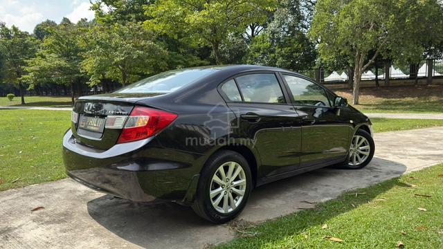 2014 HONDA CIVIC 1.8 S Masih Boleh Loan Lagi - 5
