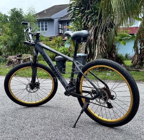 26" TRS Storm Alloy Mountain Bike Adult Bicycle  - photo 2 of 6