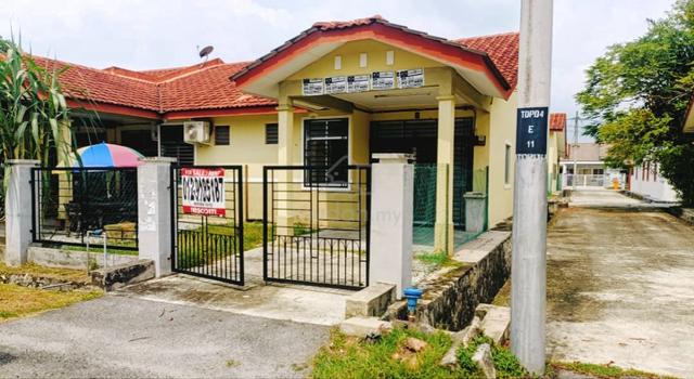 Dekat Masjid Playgroud Endlot 1sy Teres Taman Desa PD Port Dickson N9 1