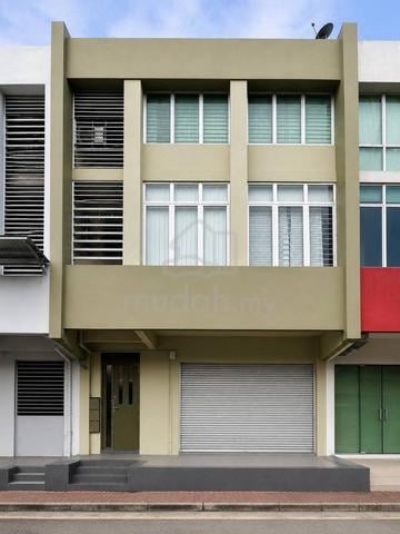 [Ground Floor] Shoplot Putra Heights, Subang Jaya 1